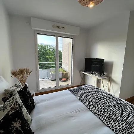 Les Moulineaux Quai De Seine