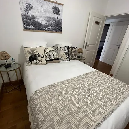 Les Moulineaux Quai De Seine Apartment *